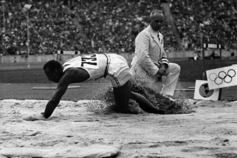 Jesse Owens, 1936