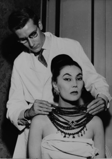 Yves Saint-Laurent