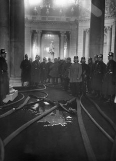 Incendie du Reichstag, 1933