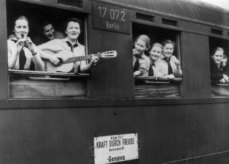 Voyage de l'organisation "Kraft durch Freude journey" (la force par la joie, organisation nazie)
