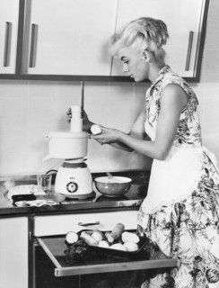 Femme allemande au foyer, 1958