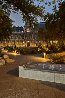 Jardin du 13 Novembre 2015 à Paris