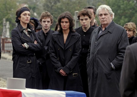 La lance de la destinée (Série TV)
