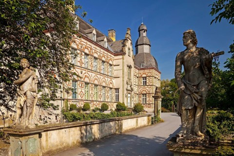 Overhagen Castle