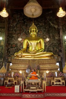 Viharn Luang