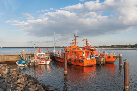 Pilot boats in the mouth of the Trave