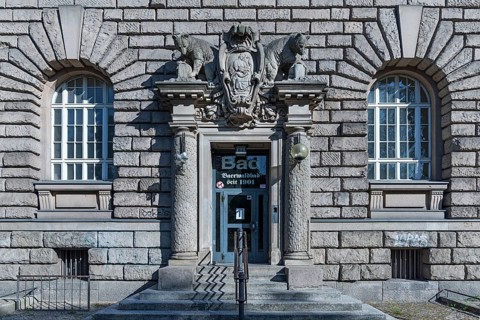 Entrance portal of the Baerwaldbad