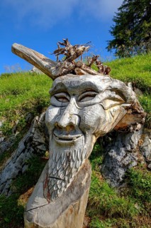Wodden ghosts trail