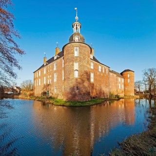 Ringenberg moated castle