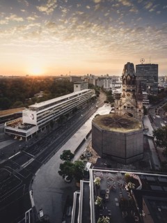 Breitscheidplatz and the Gedachtniskirche with bikini house from above