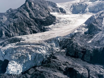 Glacier tongue