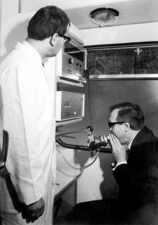 Lung test by a doctor