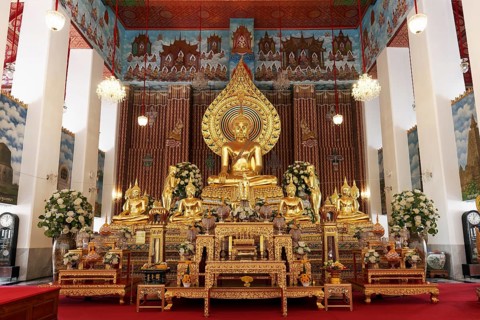 Altar with Buddha statue