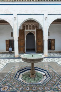 Courtyard with columns and fountain