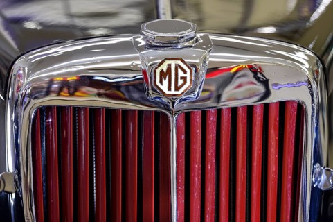 Detail front panel MG TB 1939