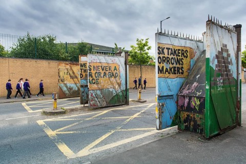 Gate passage and checkpoint between Catholic and Protestant districts