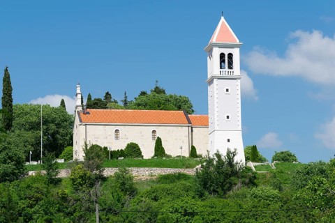 Church in Gradac