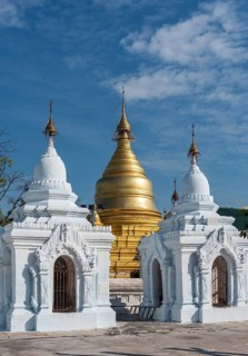 White kyauk gu cave stupas