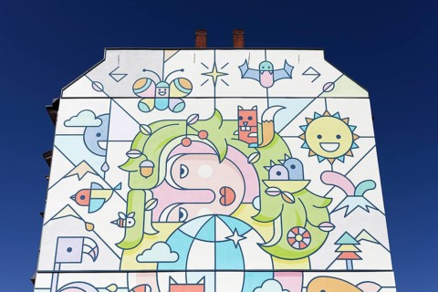 Mural Mother Earth by the artist duo Doppeldenk
