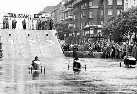 Soapboxes car racing accident