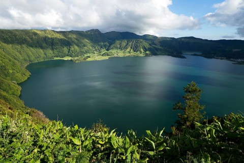 Lagoon Lagoon Lagoa Azul at the Caldeira das Sete Cidades