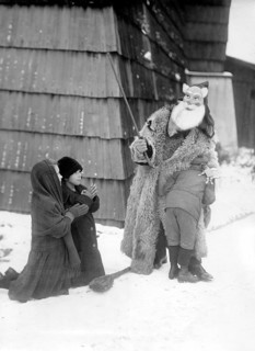 Nikolaus punishes children ca. 1930
