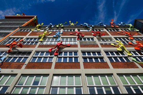 Colourful Flossi figures at the Roggendorf House