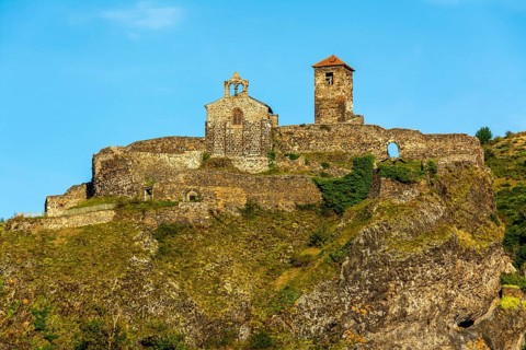 Saint Ilpize castle and chapel