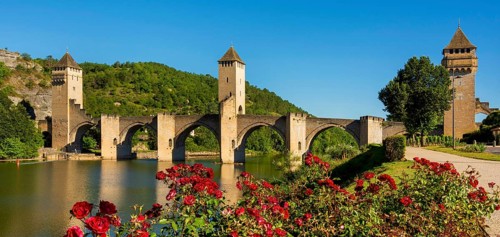 Valentre bridge on Santiago de Compostela pilgrimage road