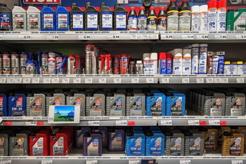 Shelf with engine oil