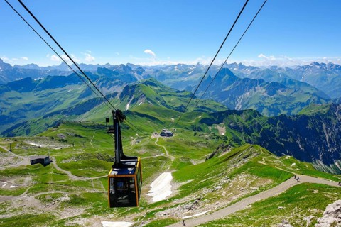 Peak route of the Nebelhorn cable car