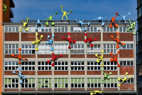 Colourful Flossi figures at the Roggendorf House