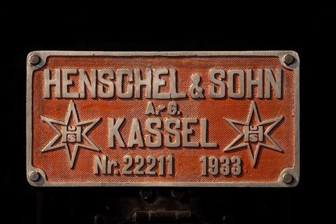 Original manufacturer's plate from 1933 on the best-selling single-unit express train locomotive
