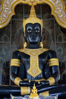 Black Buddha in Maha Rattana Chedi of Wat Thung Setthi