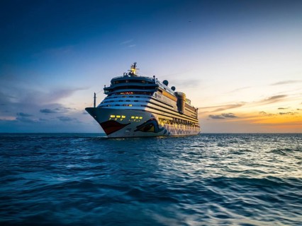 Cruise ship Aidaluna off the coast