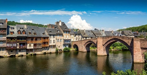 Espalion village
