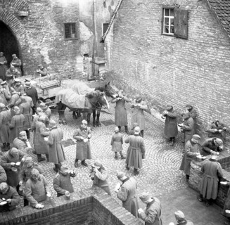 Approx. 1939