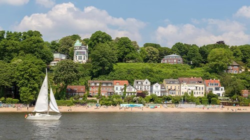 Elbstrand and old pilot houses and captains houses