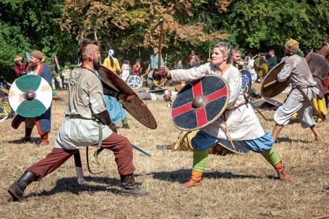 Battle reenactment at the worlds biggest Viking Moot