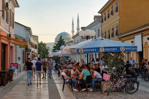 Pedestrian zone Rruga Kole Idromeno in the city centre
