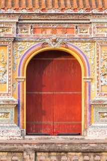Chanh Tay gate