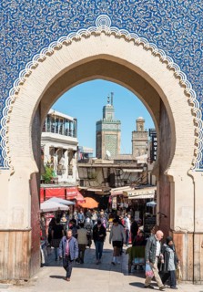 Locals in front of Bab Boujeloud