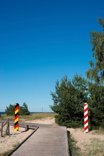Boardwalk on the former death strip