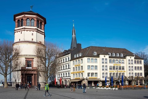 Maritime Museum in the Schlossturm and Brauerei im Goldenen Ring brewery