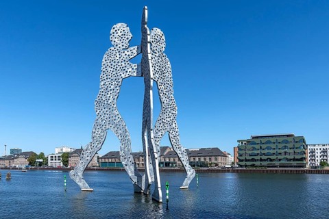 The Molecule Man