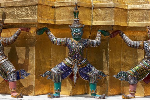 Yaksha Figures as Caryatids