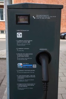 MVG SWM Okostrom charging station with charging cable