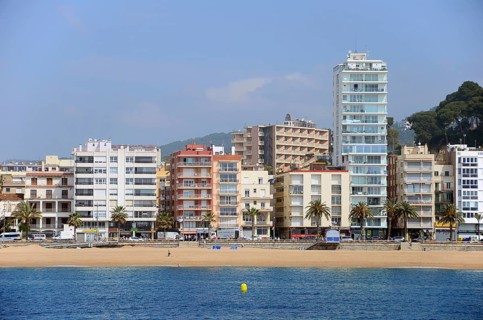 Hotels on the beach of Lloret de Mar