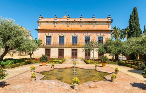 Fountain in front of Baroque castle