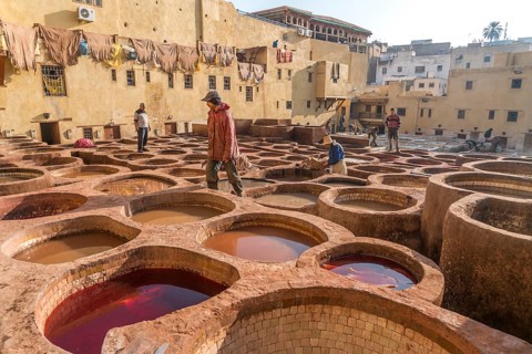 Leather dyeing tanks